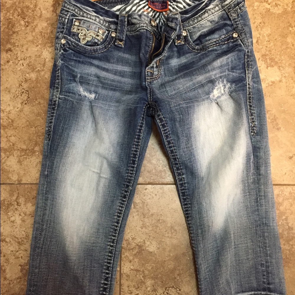 Rock Revival Crops